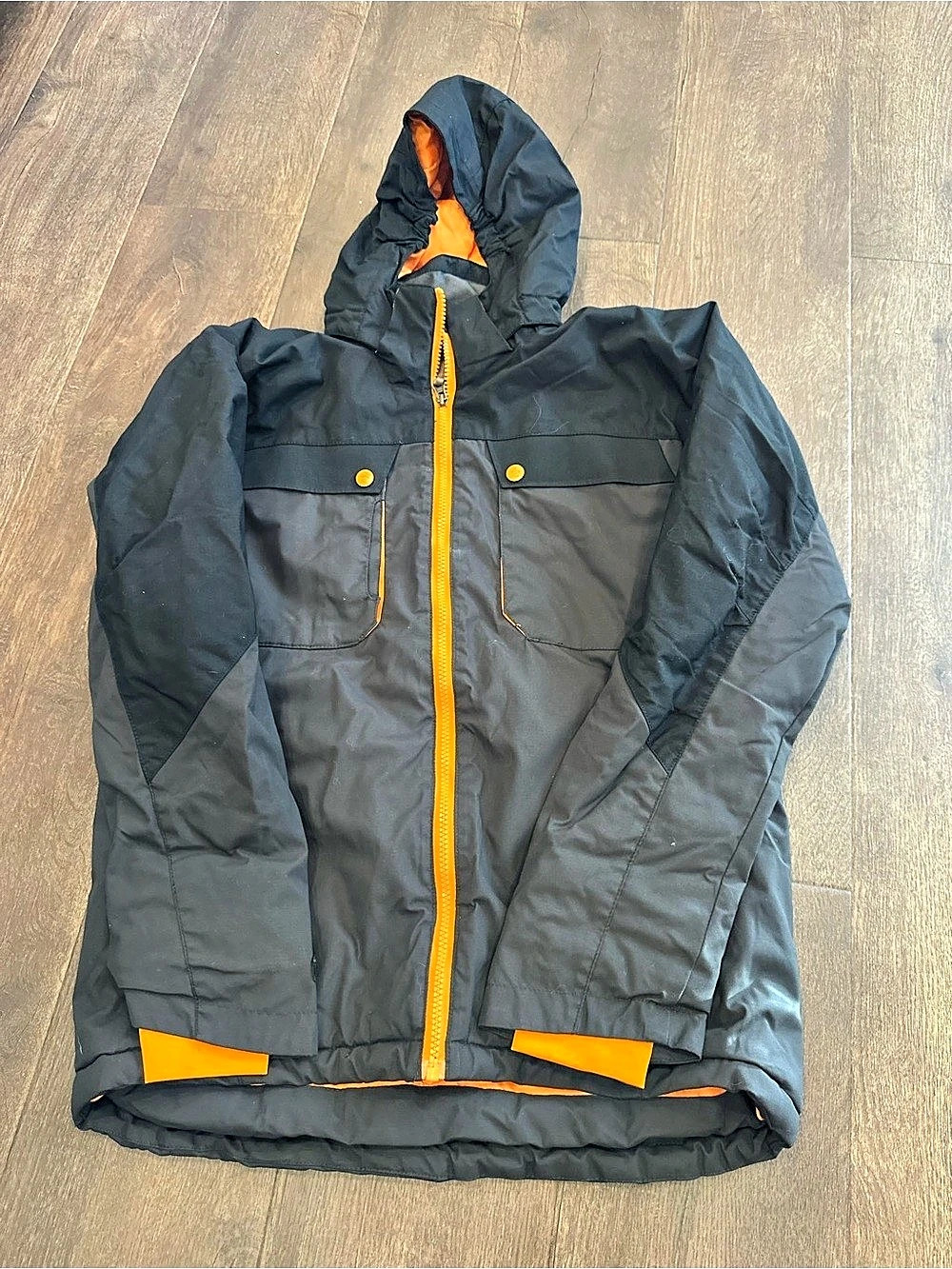 H&M Sport jacket Boys Black & Orange Size 12-13Y
